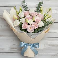 Букет цветов из:  Лизиантусы #REPLACE_PRED# Тогучине