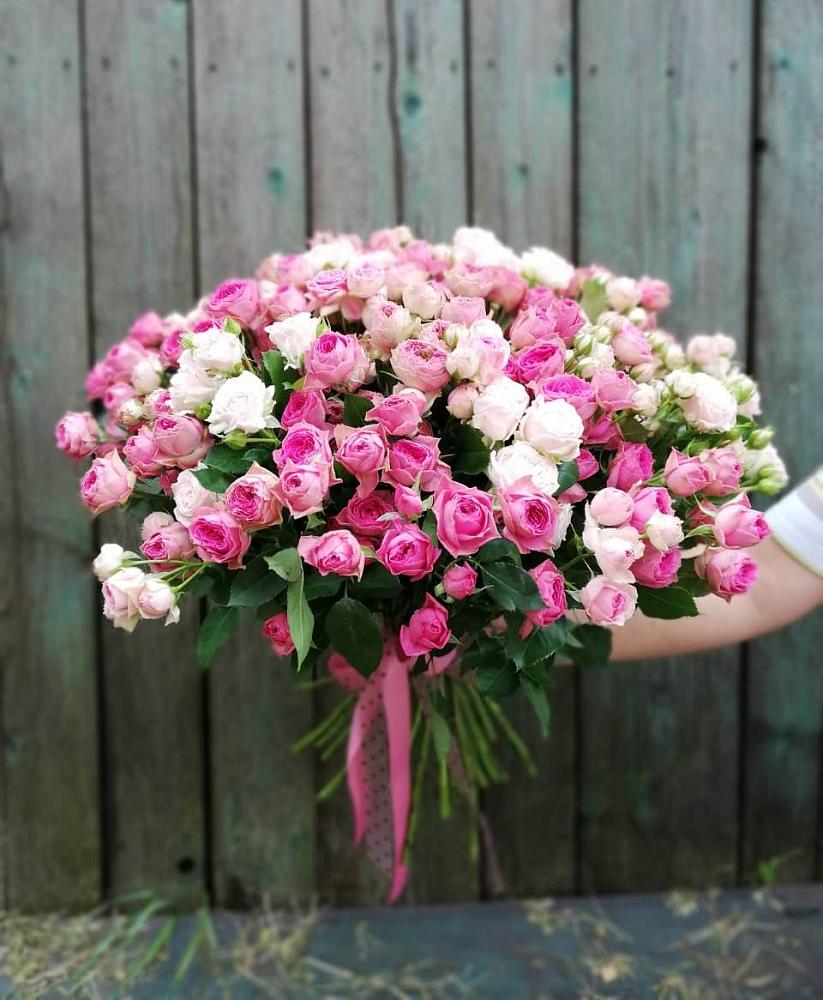 Букет Розовые кустовые розы Натали и Лав Лидия в Тогучине