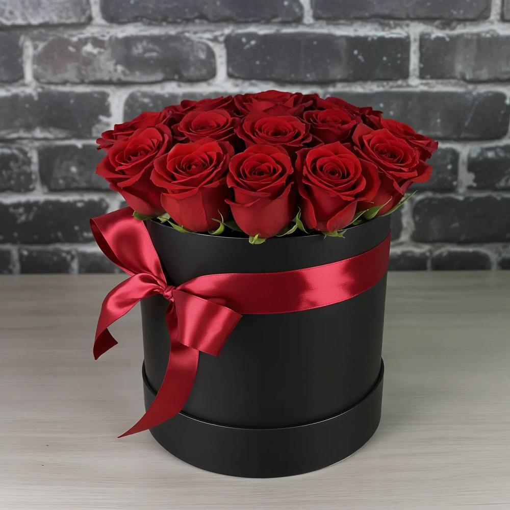 Цветочная композиция из Розы в шляпной коробке в Тогучине