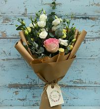 Букет цветов из:  Розы и Лизиантусы в Тогучине